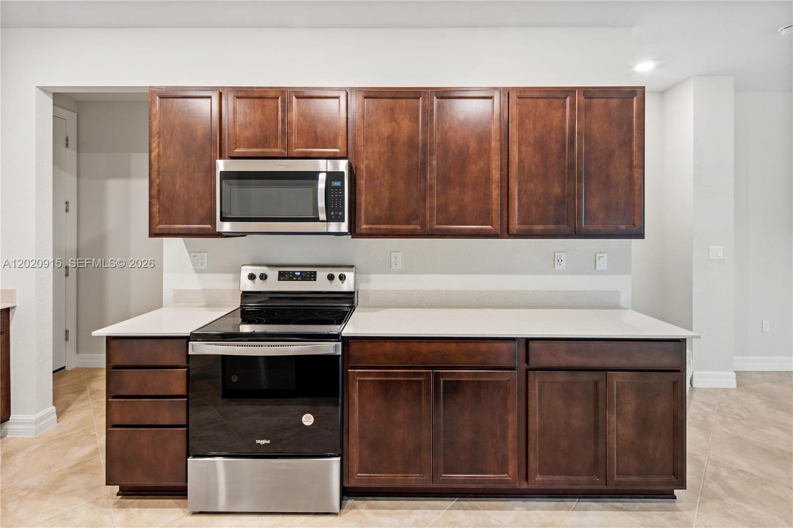 4488 E Appleton Circle E Property Photo 3