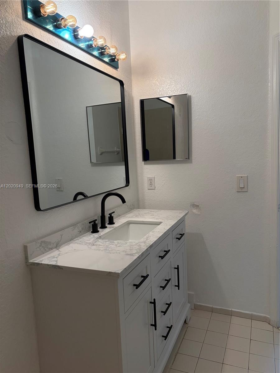 8835 S Isles Circle 8835 Property Photo 17