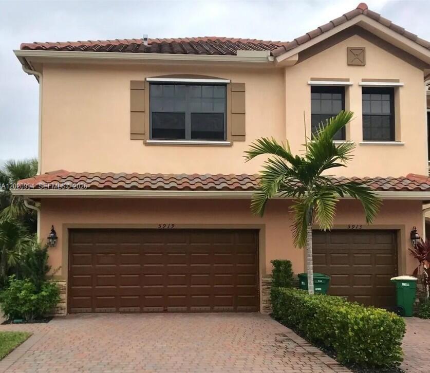 5919 NW 56th Place