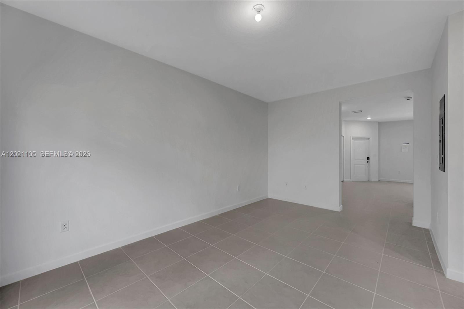 A12021105 Property Photo 23