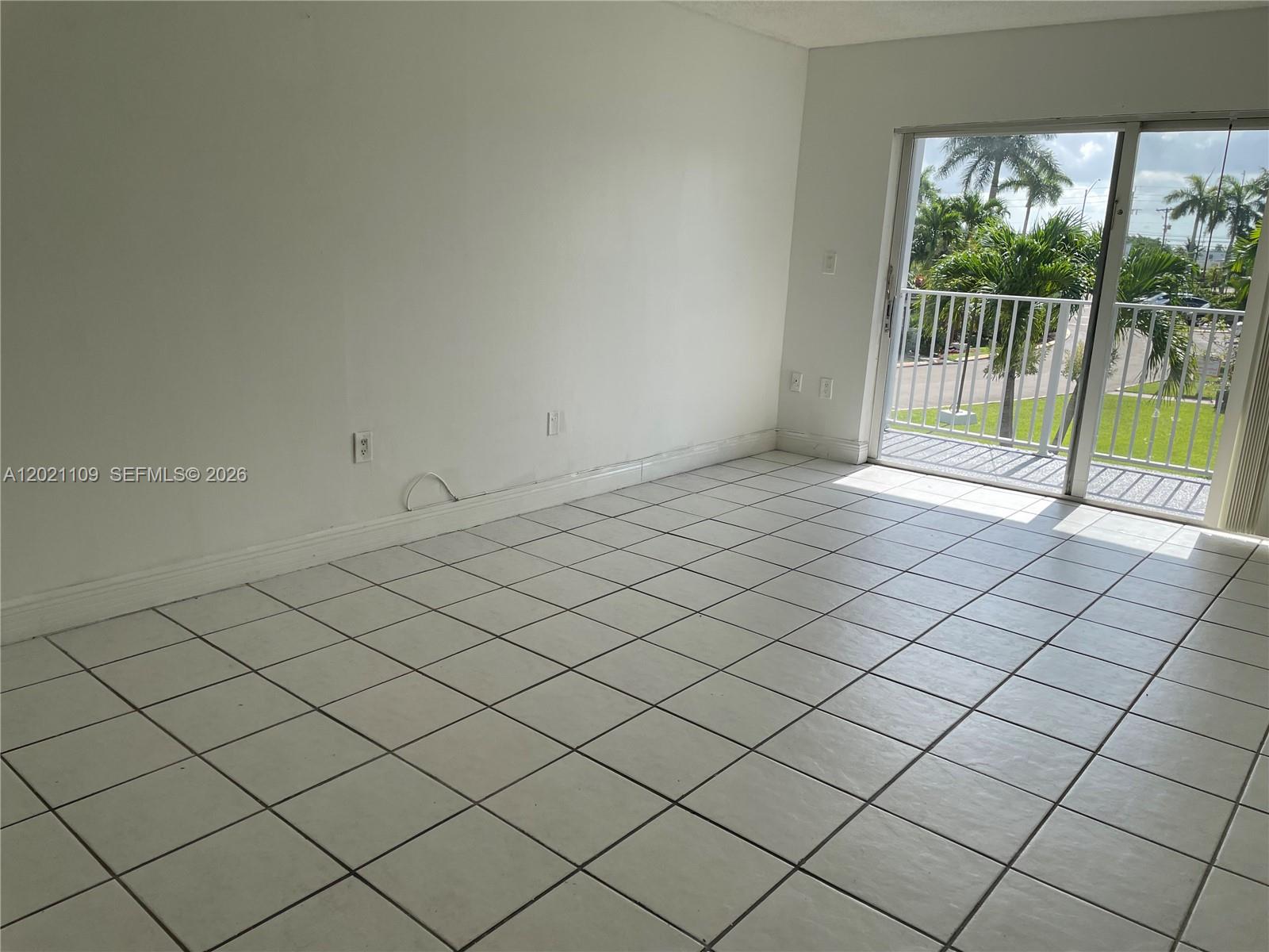 4920 Nw 79th Avenue 212 Property Photo 8