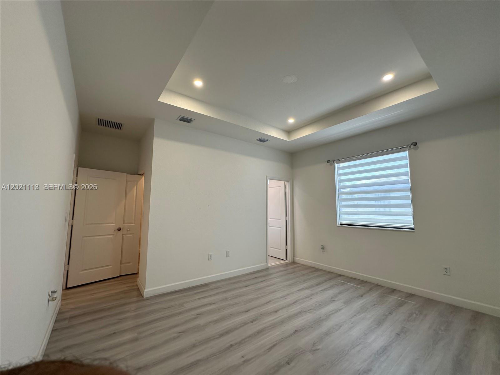 20352 Nw 6th Avenue Property Photo 13