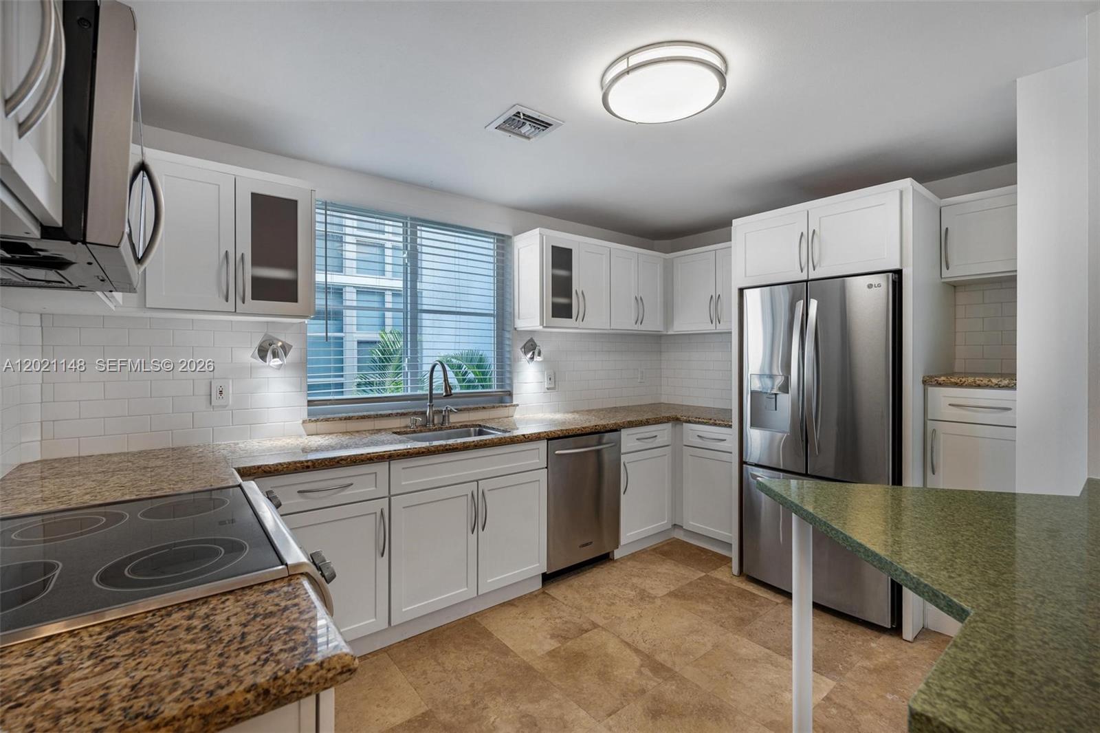 325 Meridian Avenue 5 Property Photo 6