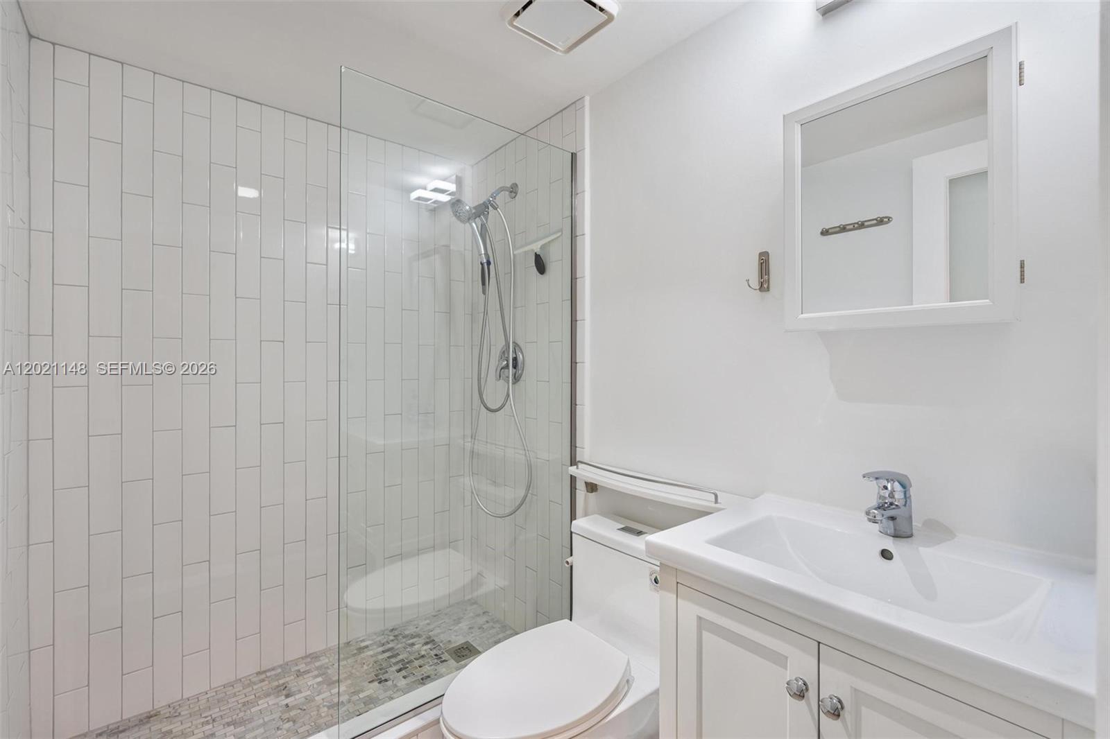 325 Meridian Avenue 5 Property Photo 20