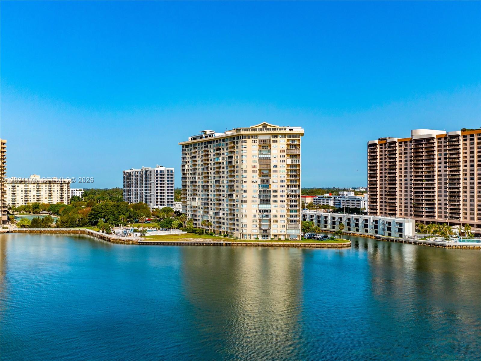 11111 Biscayne Boulevard 912 Property Photo 13