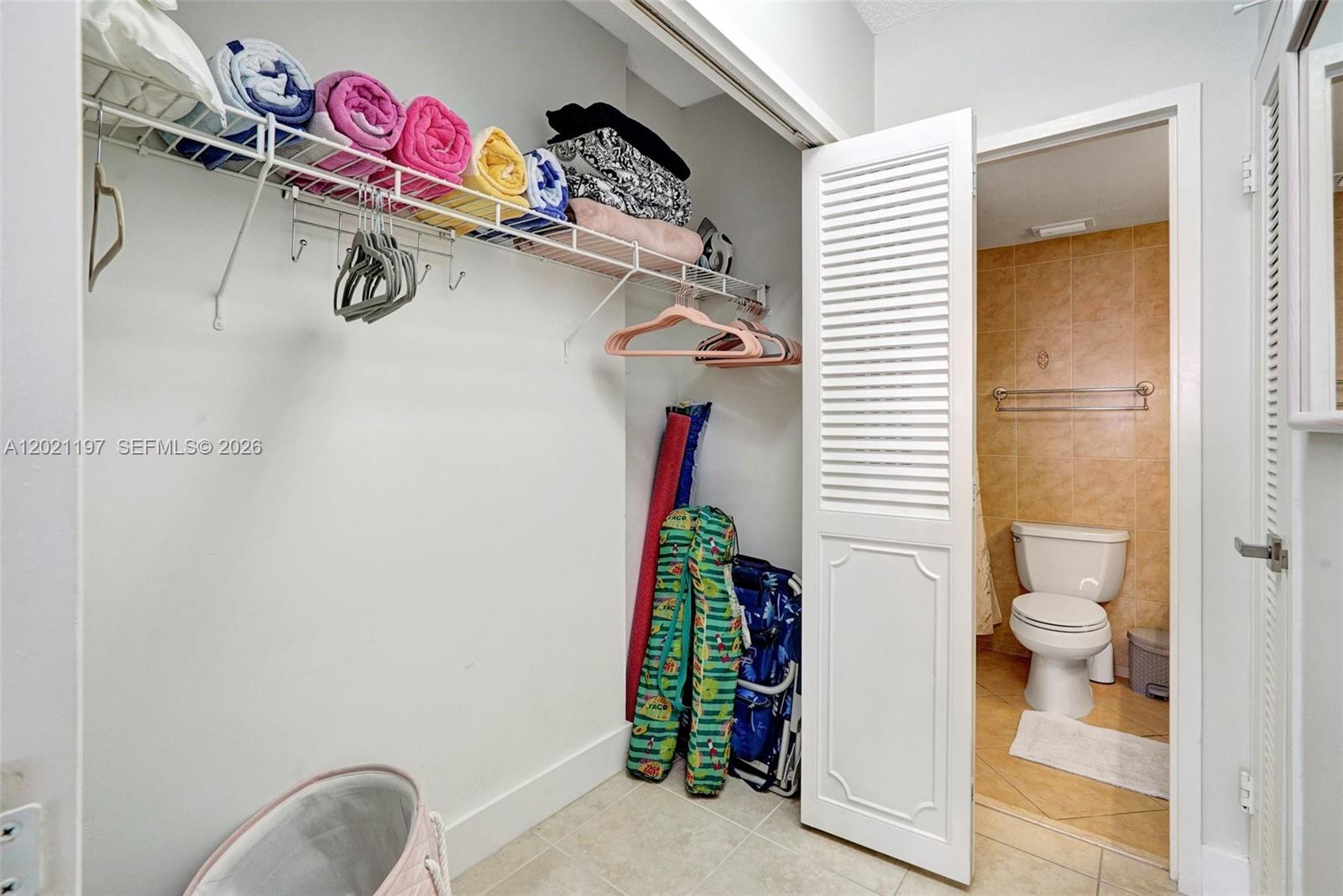 3725 S Ocean Drive 812 Property Photo 17