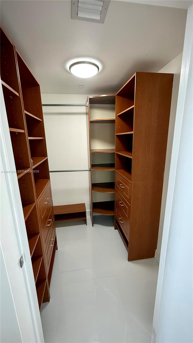 50 Biscayne Boulevard 2501 Property Photo 7