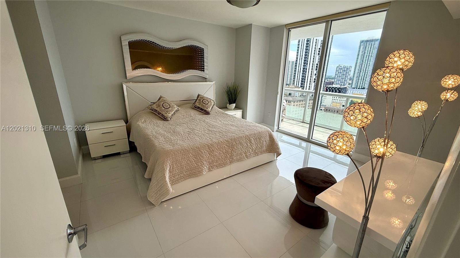 50 Biscayne Boulevard 2501 Property Photo 15