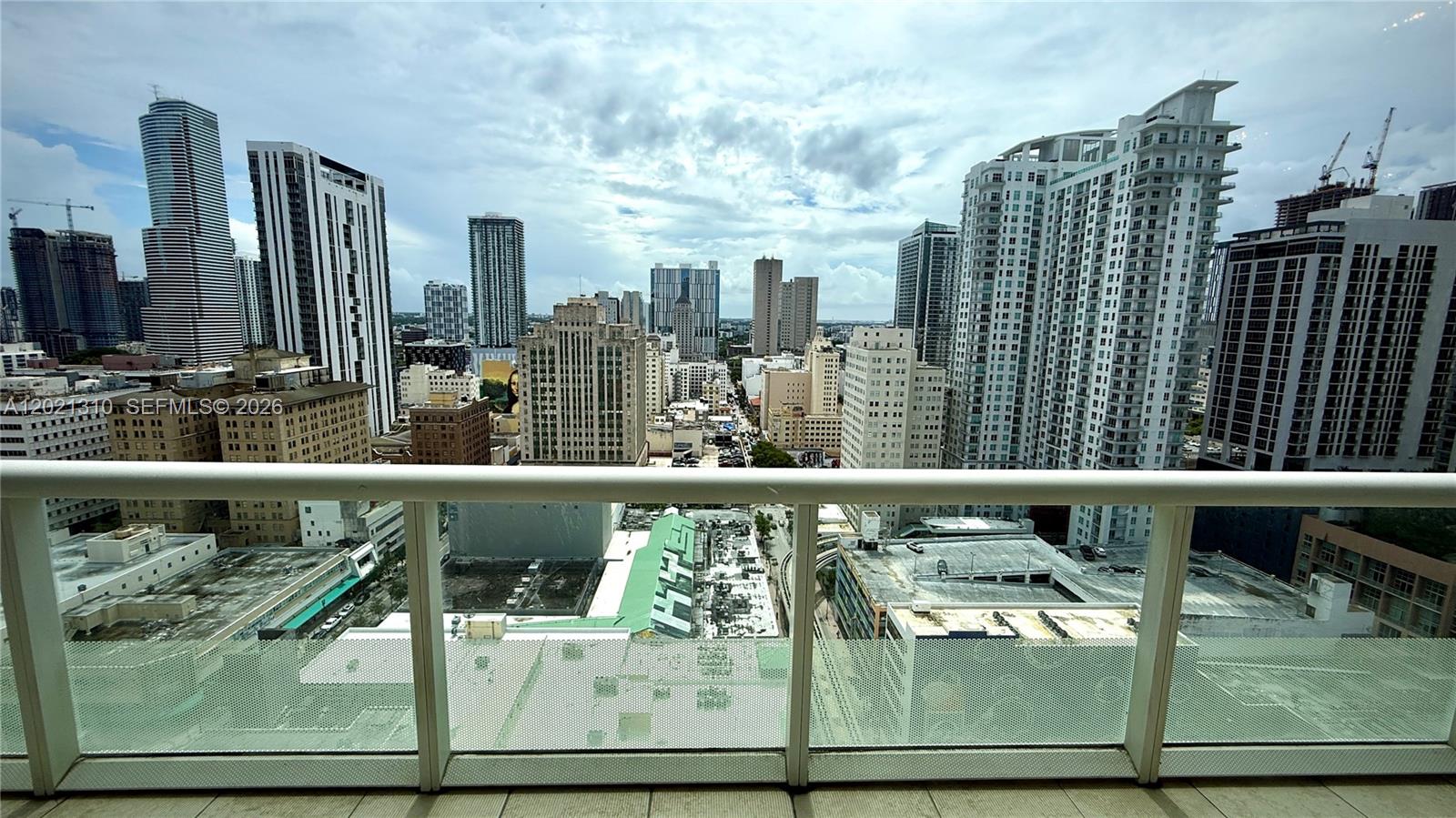 50 Biscayne Boulevard 2501 Property Photo 23