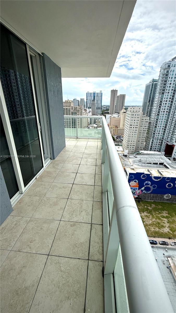 50 Biscayne Boulevard 2501 Property Photo 28