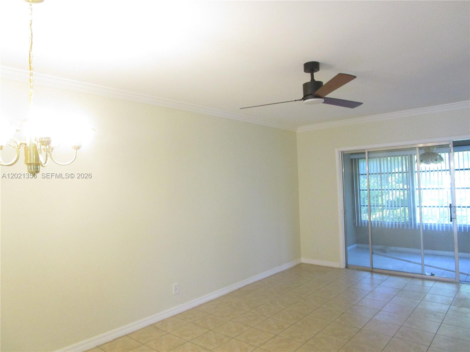 5111 W Oakland Park Boulevard 301 Property Photo 14