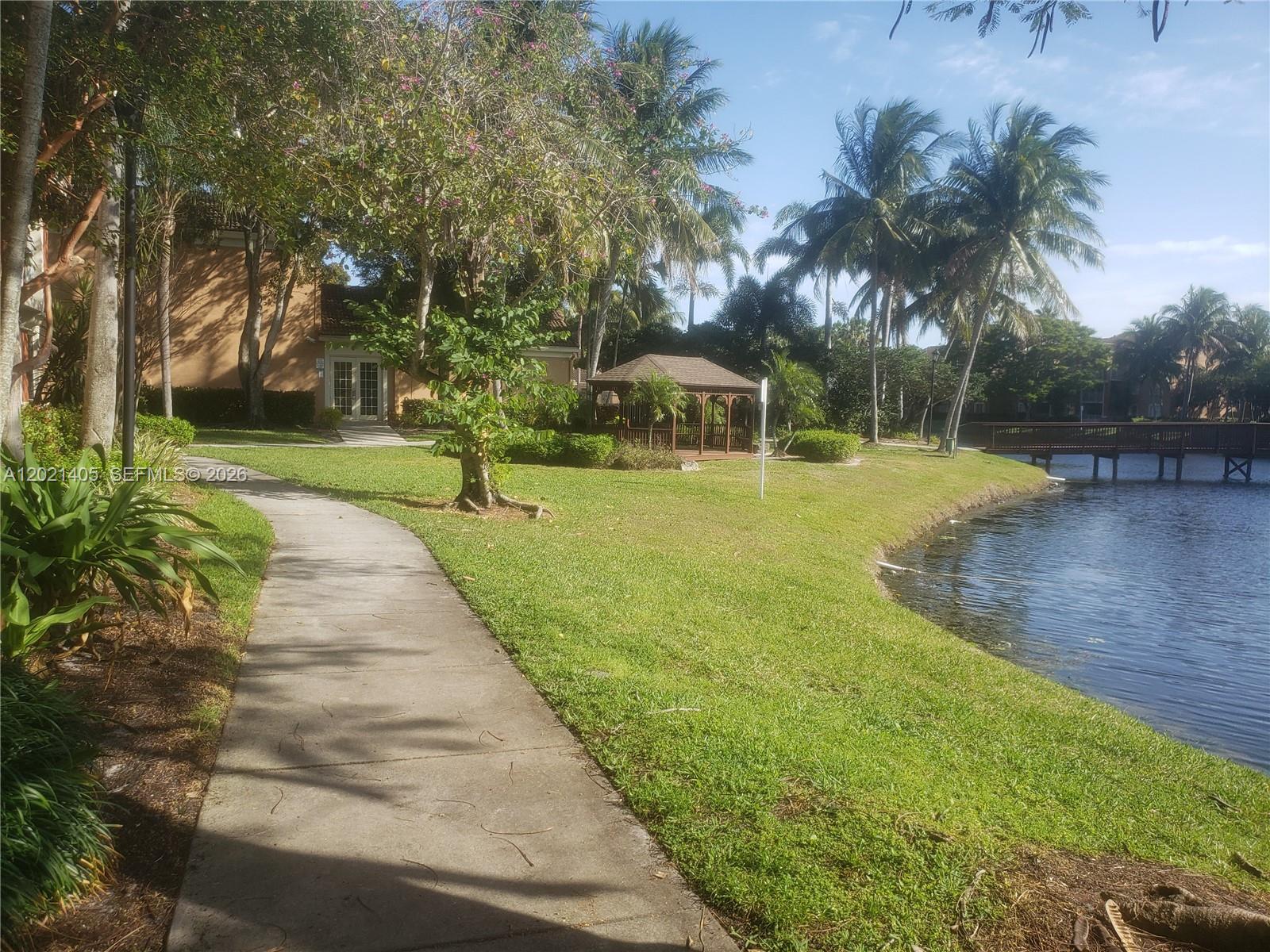 3870 Lyons Road 209-8 Property Photo 3
