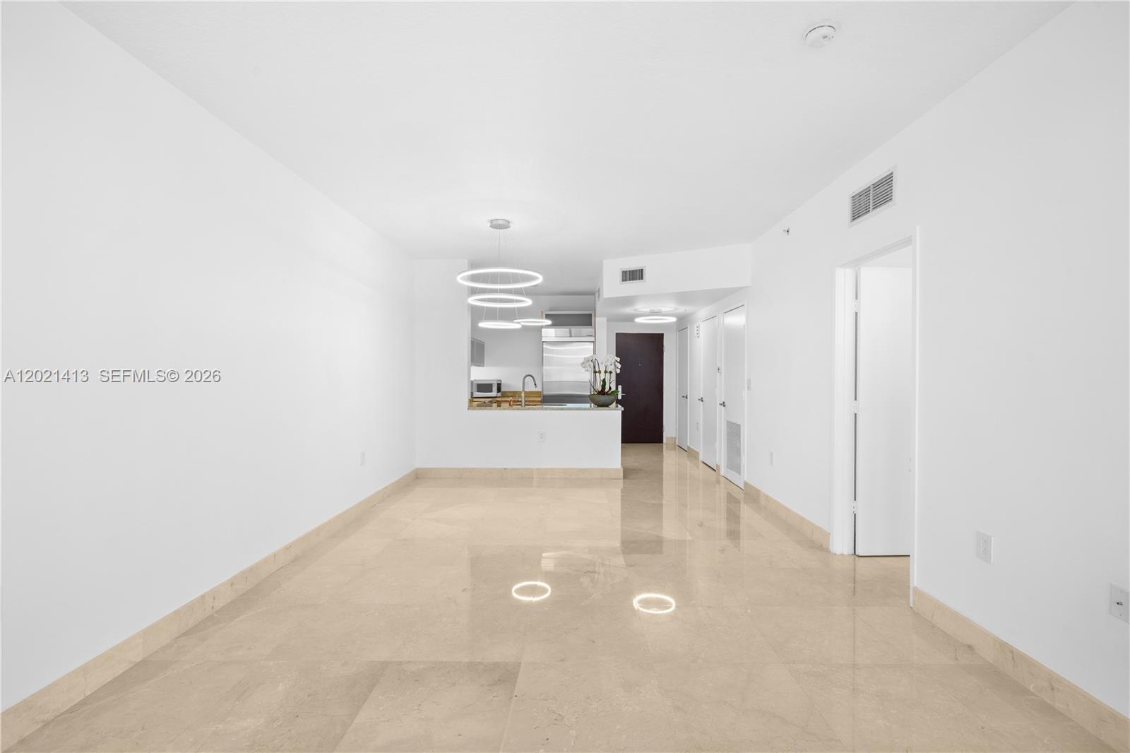16275 Collins Avenue 1703 Property Photo 11