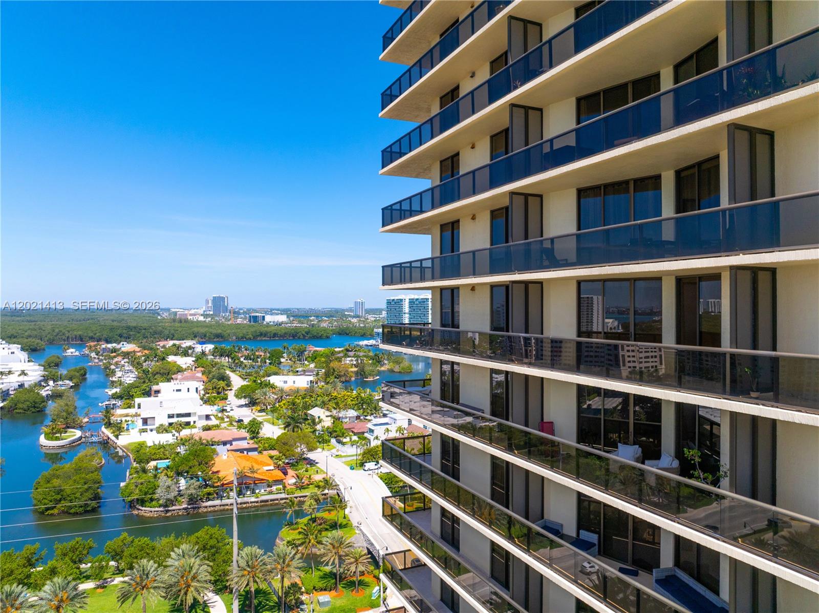 16275 Collins Avenue 1703 Property Photo 48