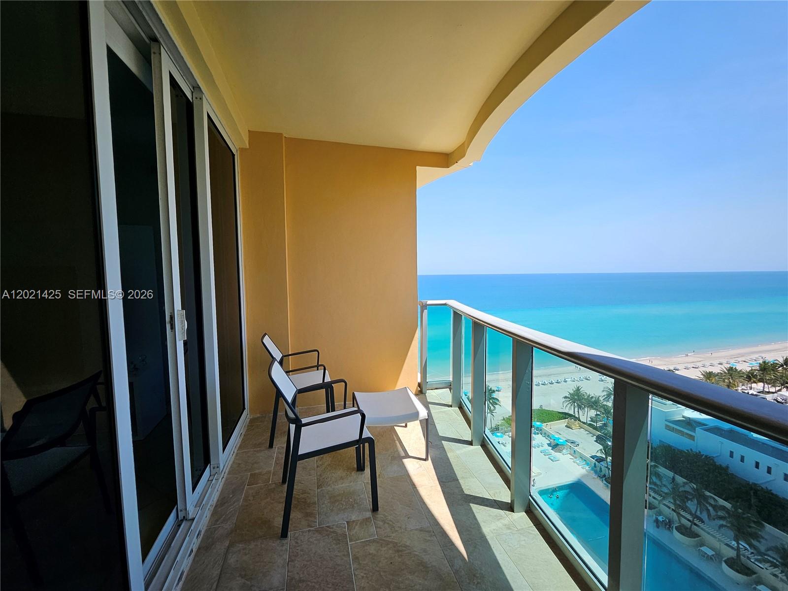 2501 S Ocean Drive Ph17 Property Photo 2