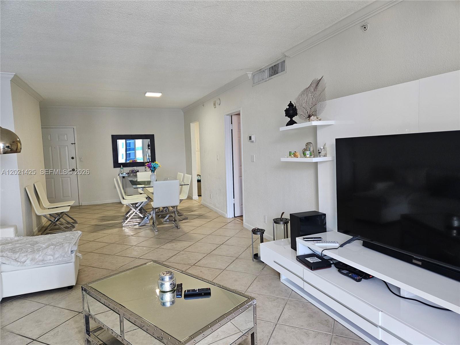 2501 S Ocean Drive Ph17 Property Photo 10