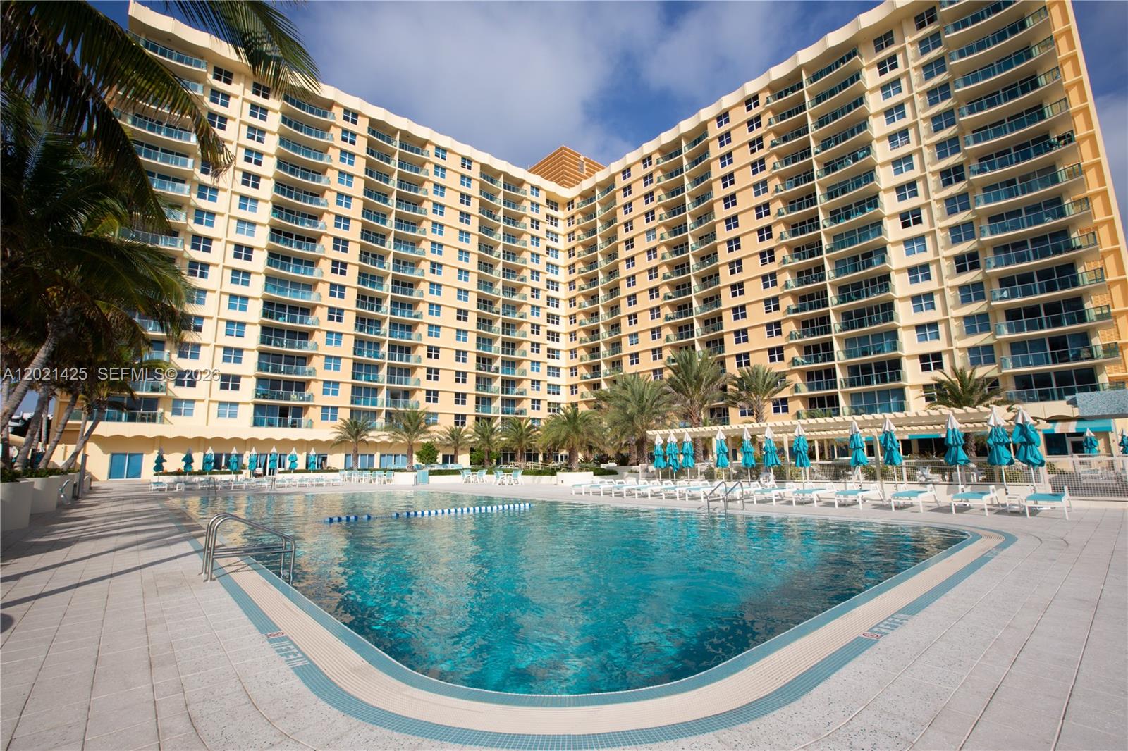 2501 S Ocean Drive Ph17 Property Photo 34