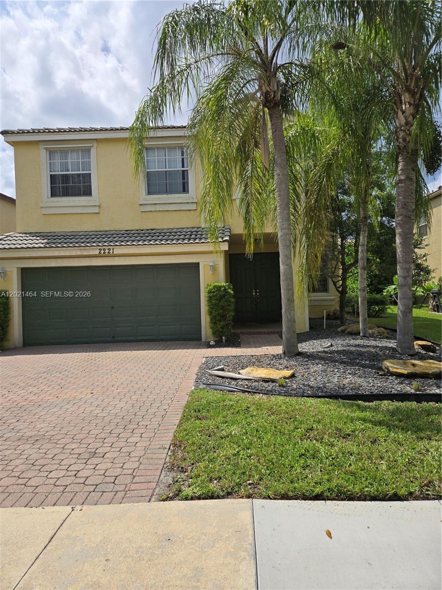 2221 Sloane Place Property Photo 1