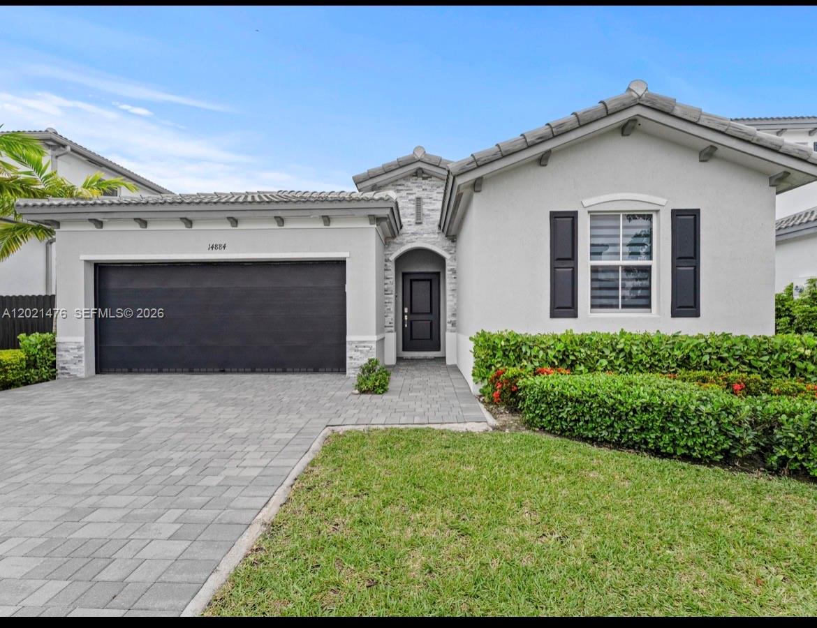 14884 Sw 162nd Street Property Photo 1