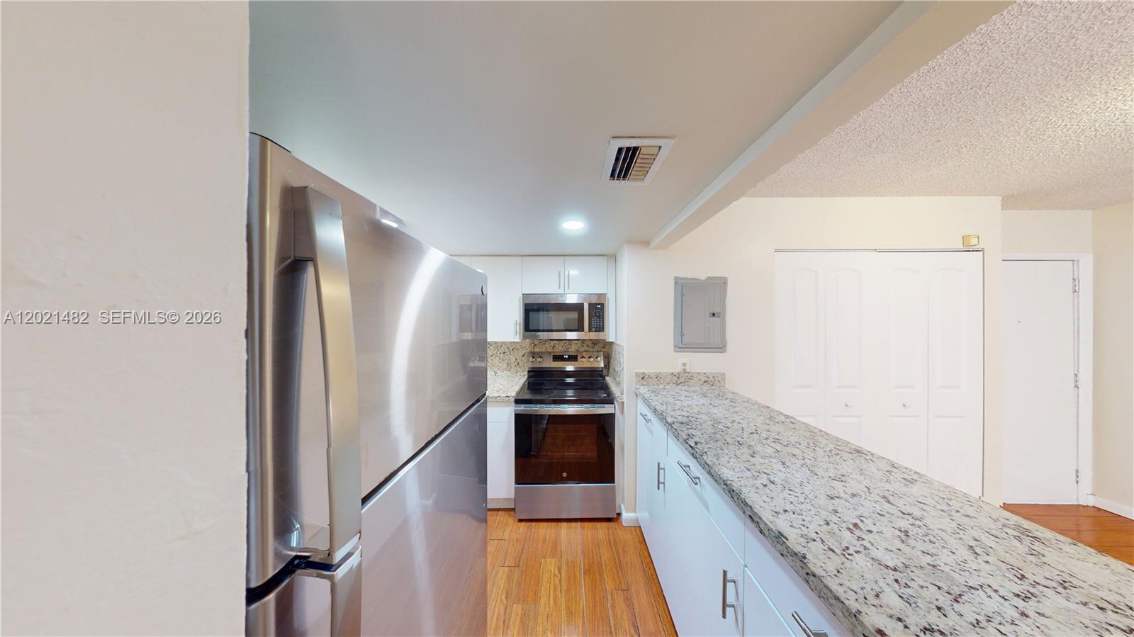 8860 Fontainebleau Boulevard 405 Property Photo 6