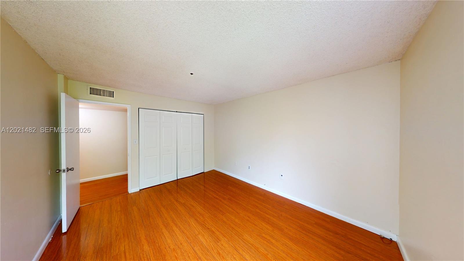 8860 Fontainebleau Boulevard 405 Property Photo 9