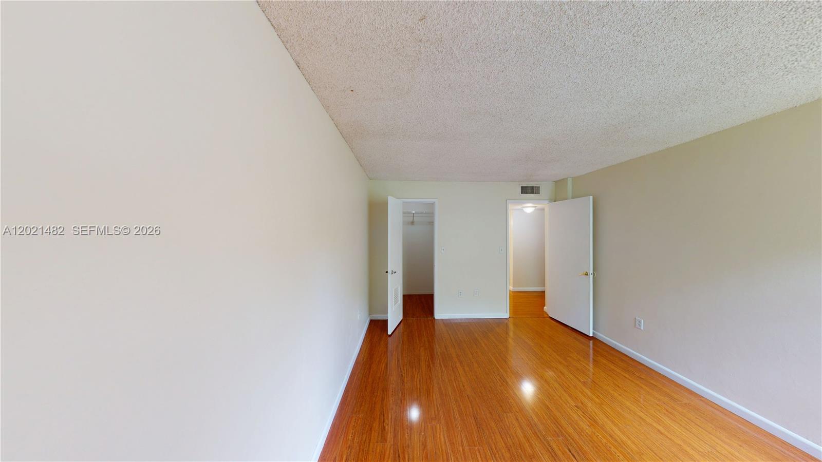 8860 Fontainebleau Boulevard 405 Property Photo 15