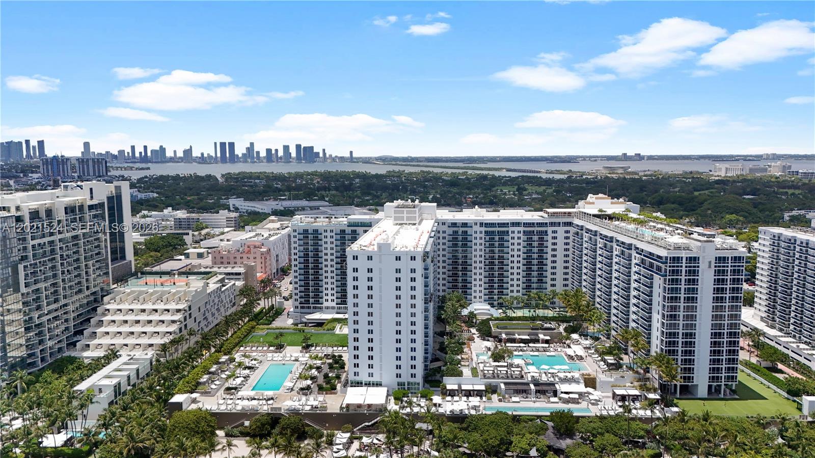 2301 Collins Avenue 415 Property Photo 1