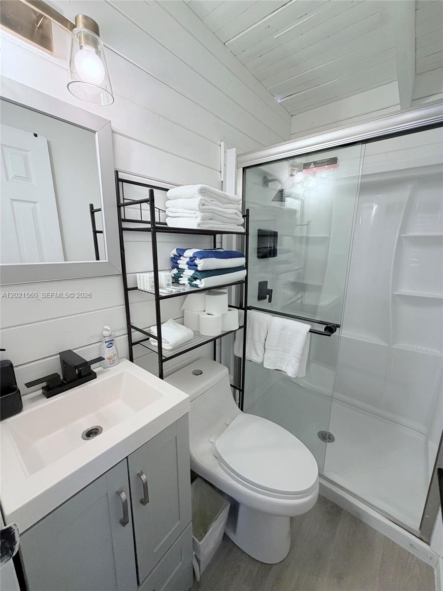 A12021560 Property Photo 10