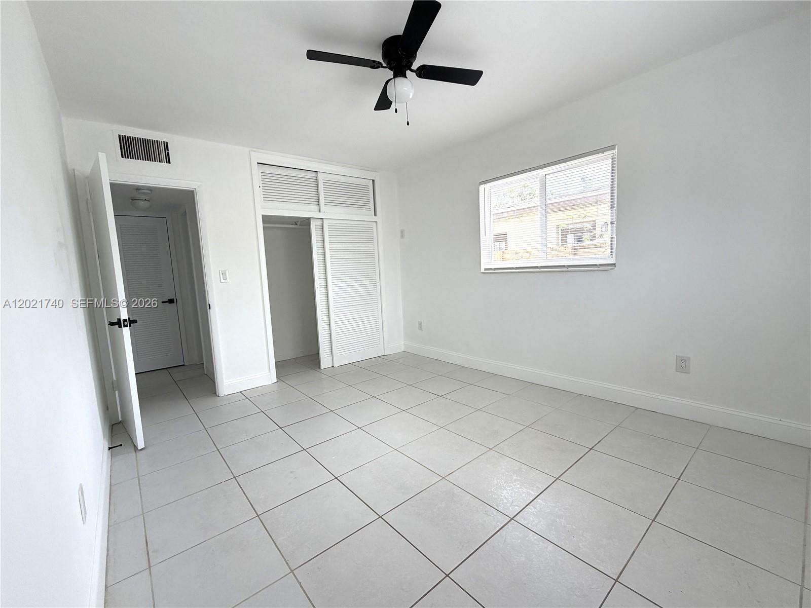 A12021740 Property Photo 3