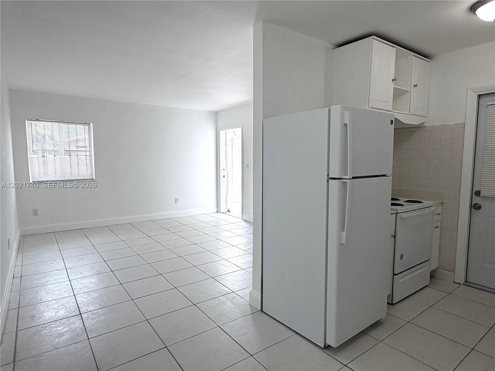 A12021740 Property Photo 6