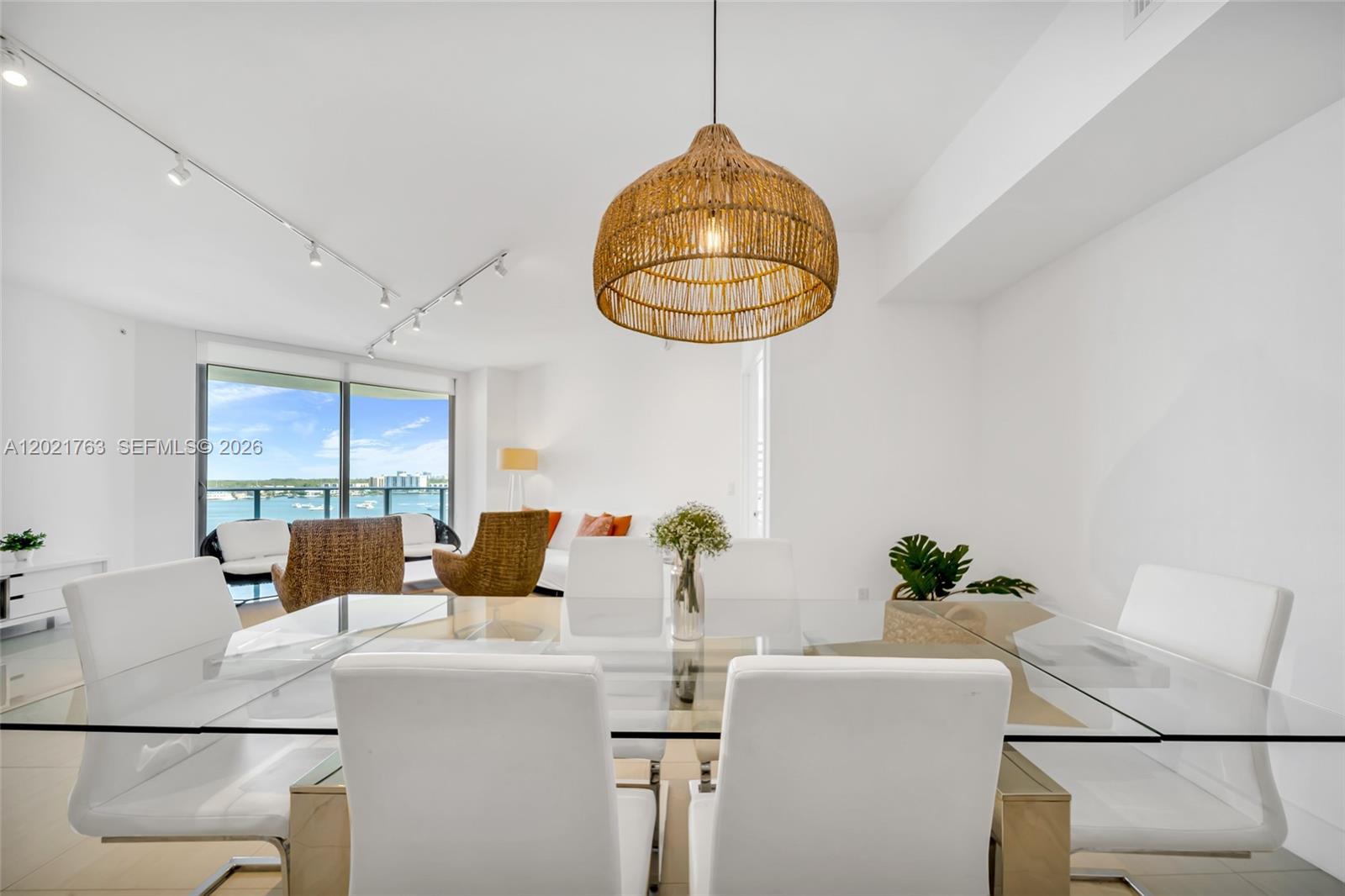 17301 Biscayne Boulevard 907 Property Photo 7