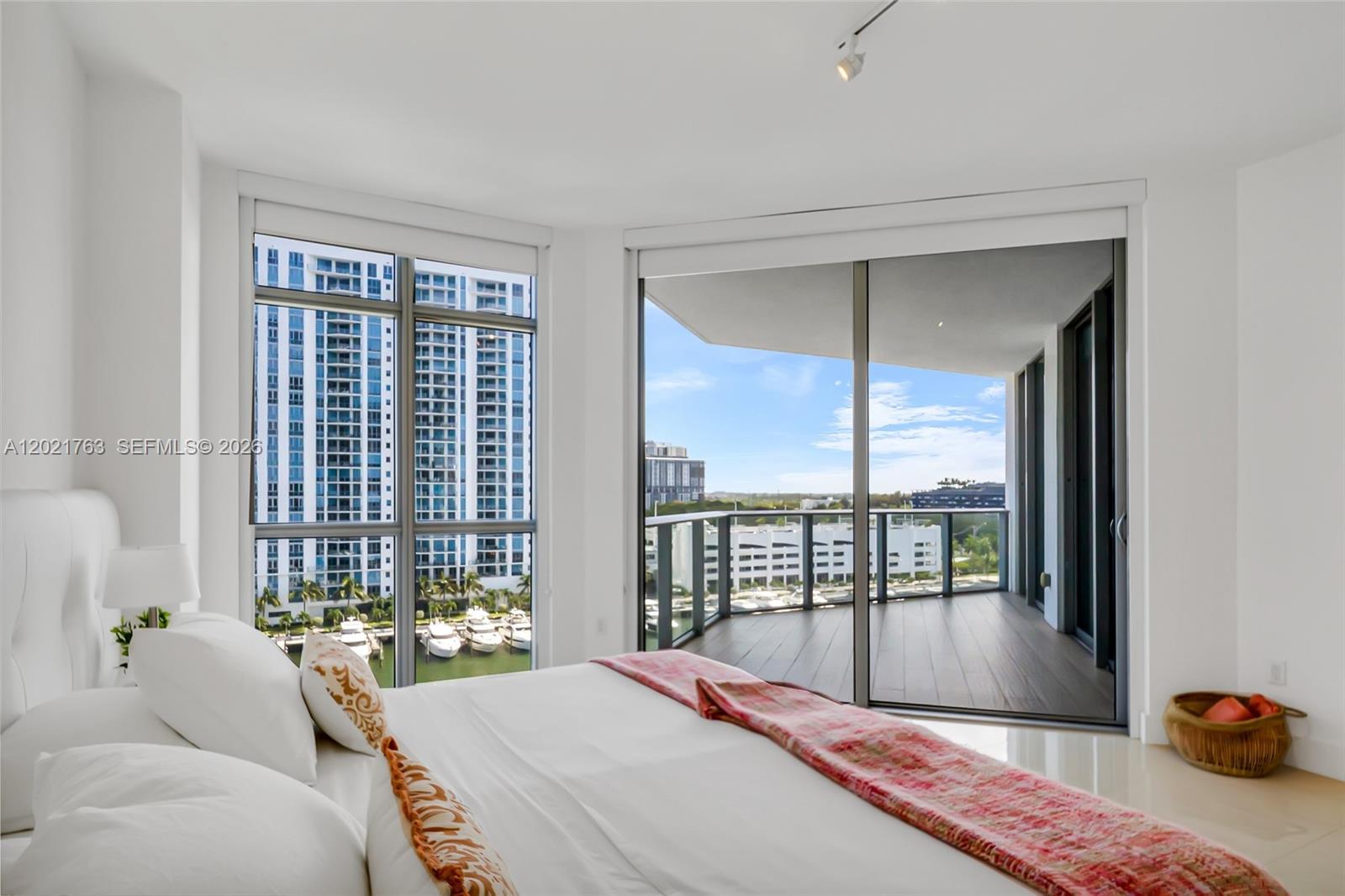 17301 Biscayne Boulevard 907 Property Photo 26