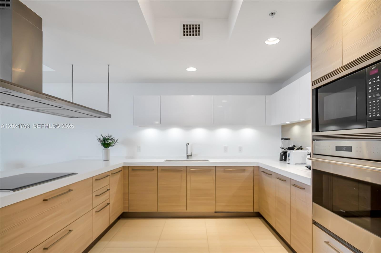17301 Biscayne Boulevard 907 Property Photo 35