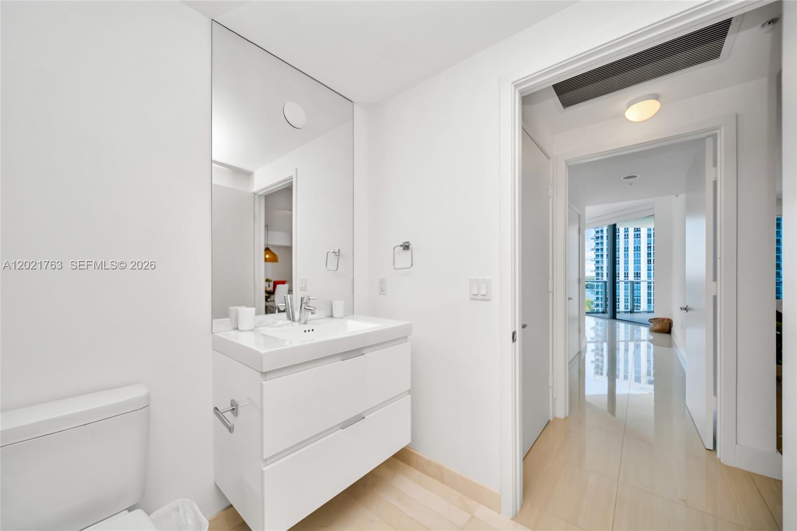 17301 Biscayne Boulevard 907 Property Photo 36