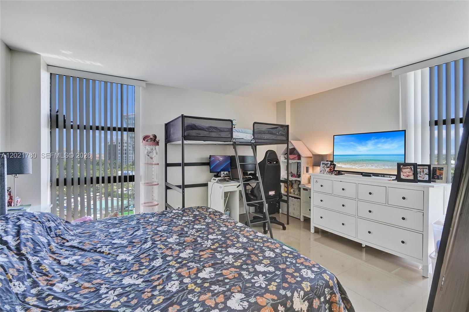 20335 W Country Club Drive 809 Property Photo 19