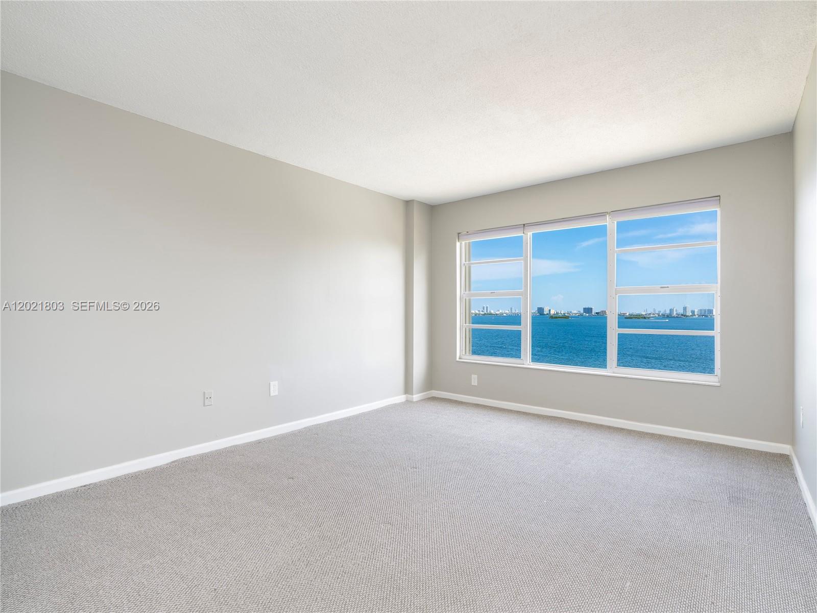 11111 Biscayne Boulevard 912 Property Photo 7