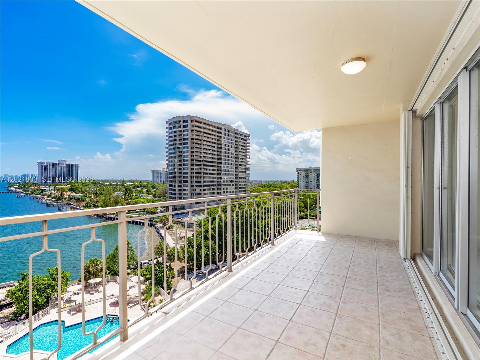 11111 Biscayne Boulevard 912 Property Photo 12