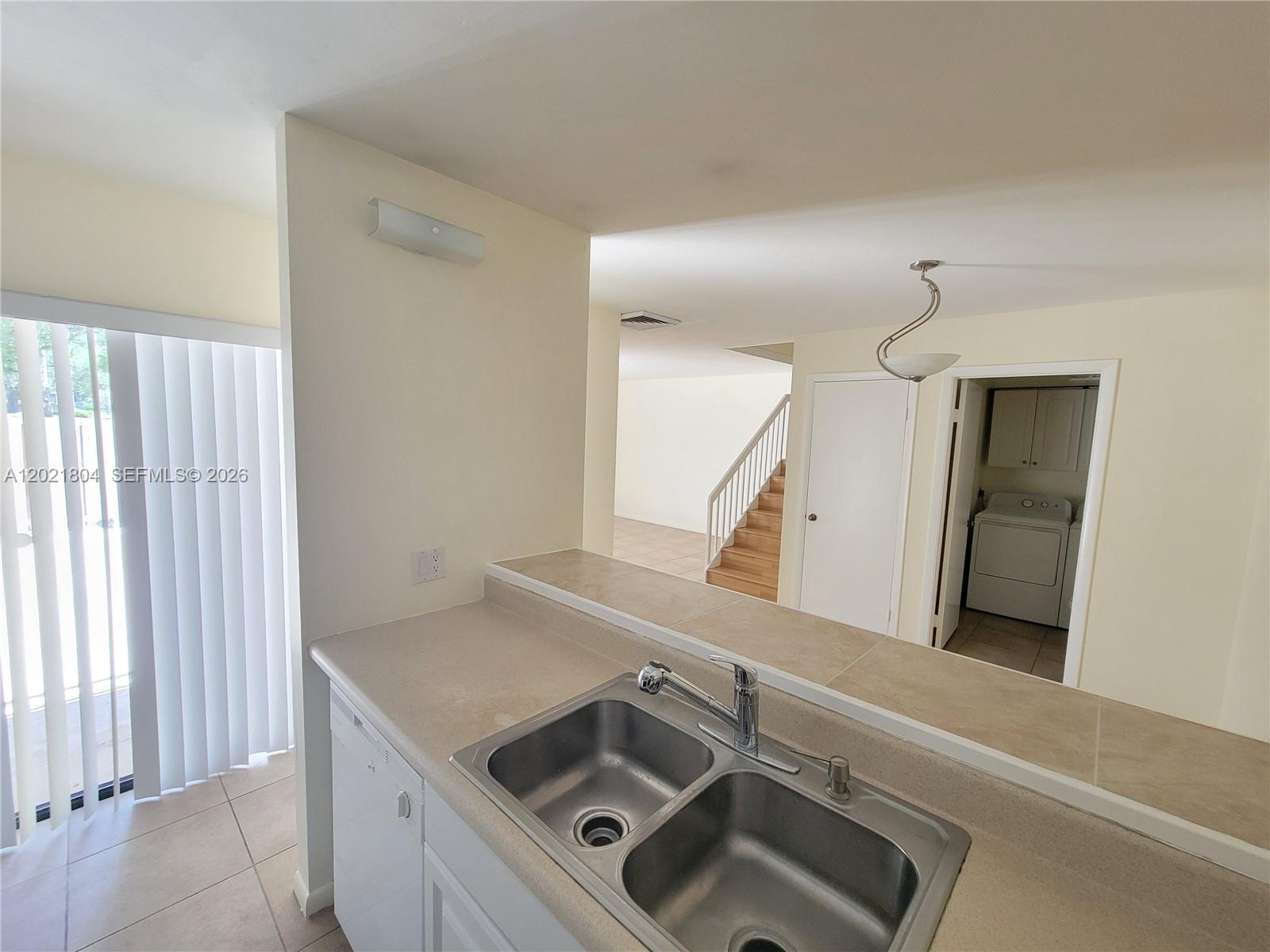 3227 32nd Way 3227 Property Photo 19