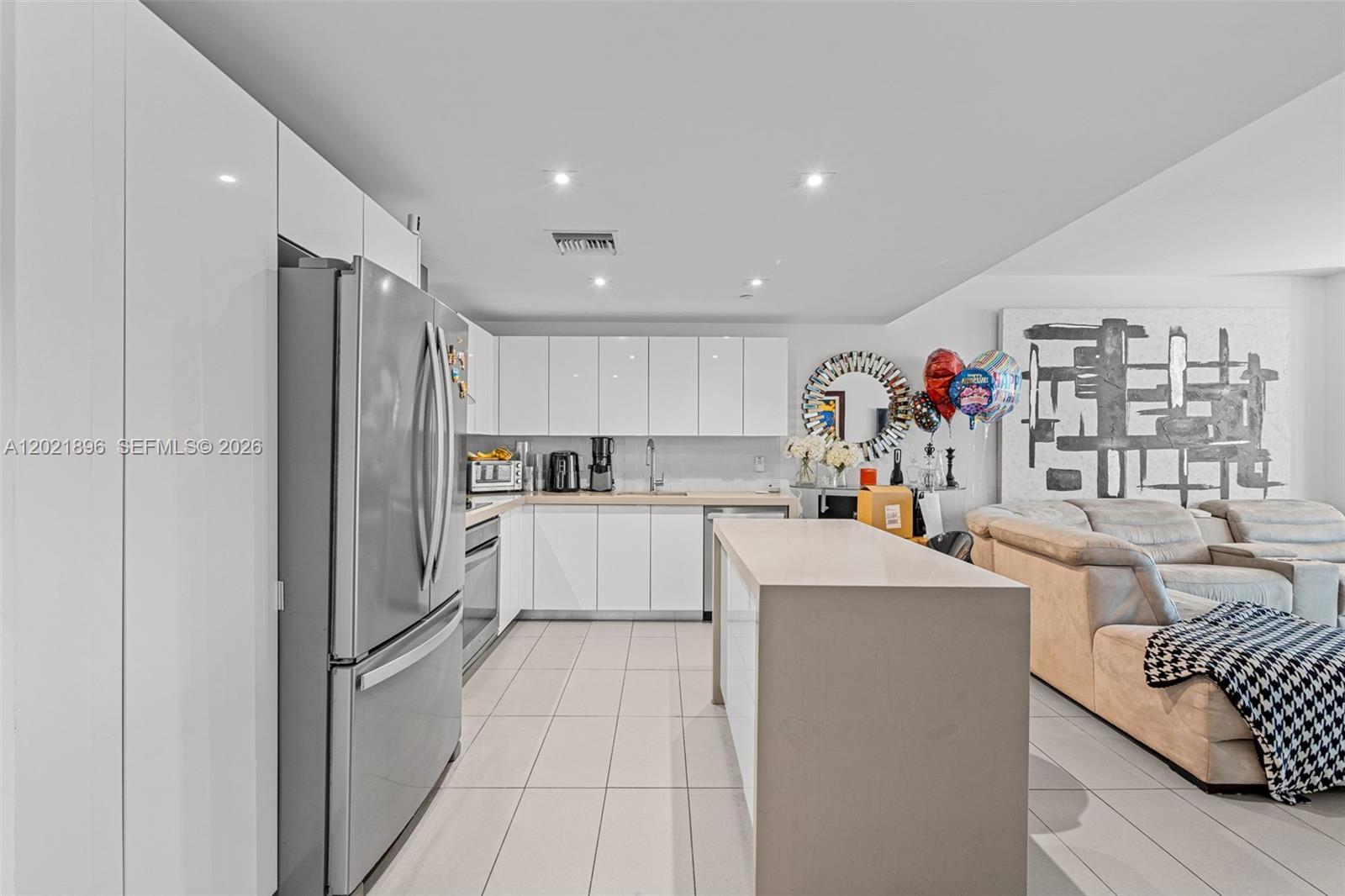 A12021896 Property Photo 11