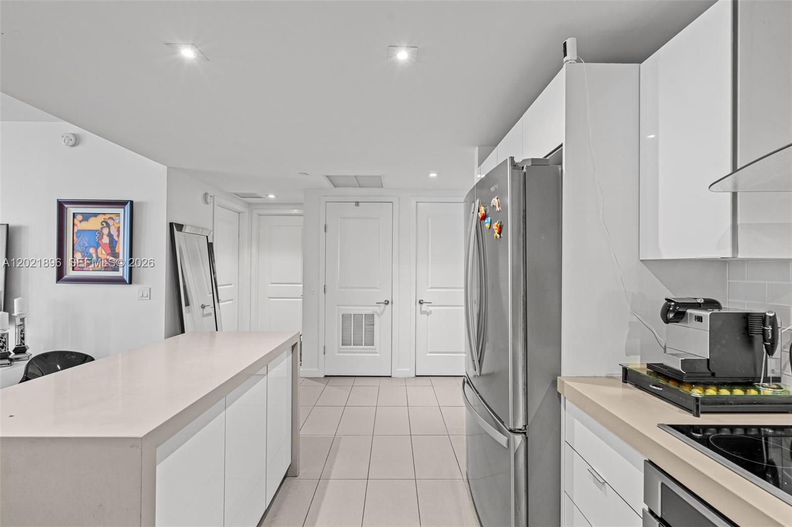 A12021896 Property Photo 12