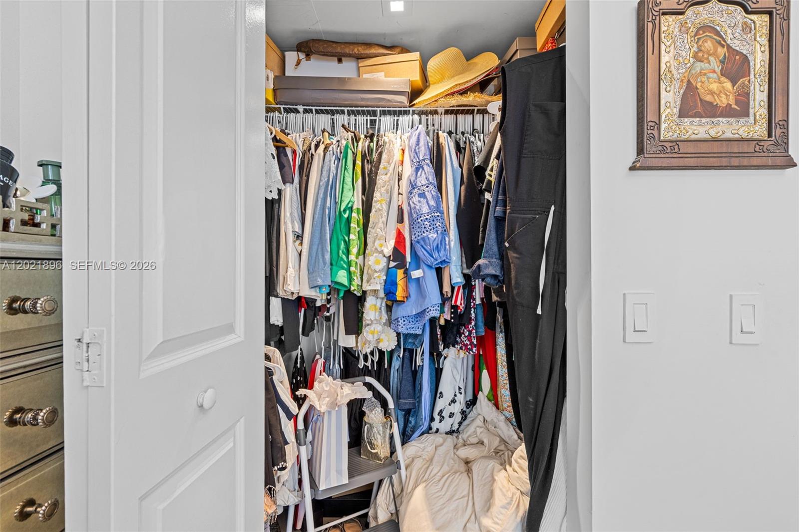 A12021896 Property Photo 18