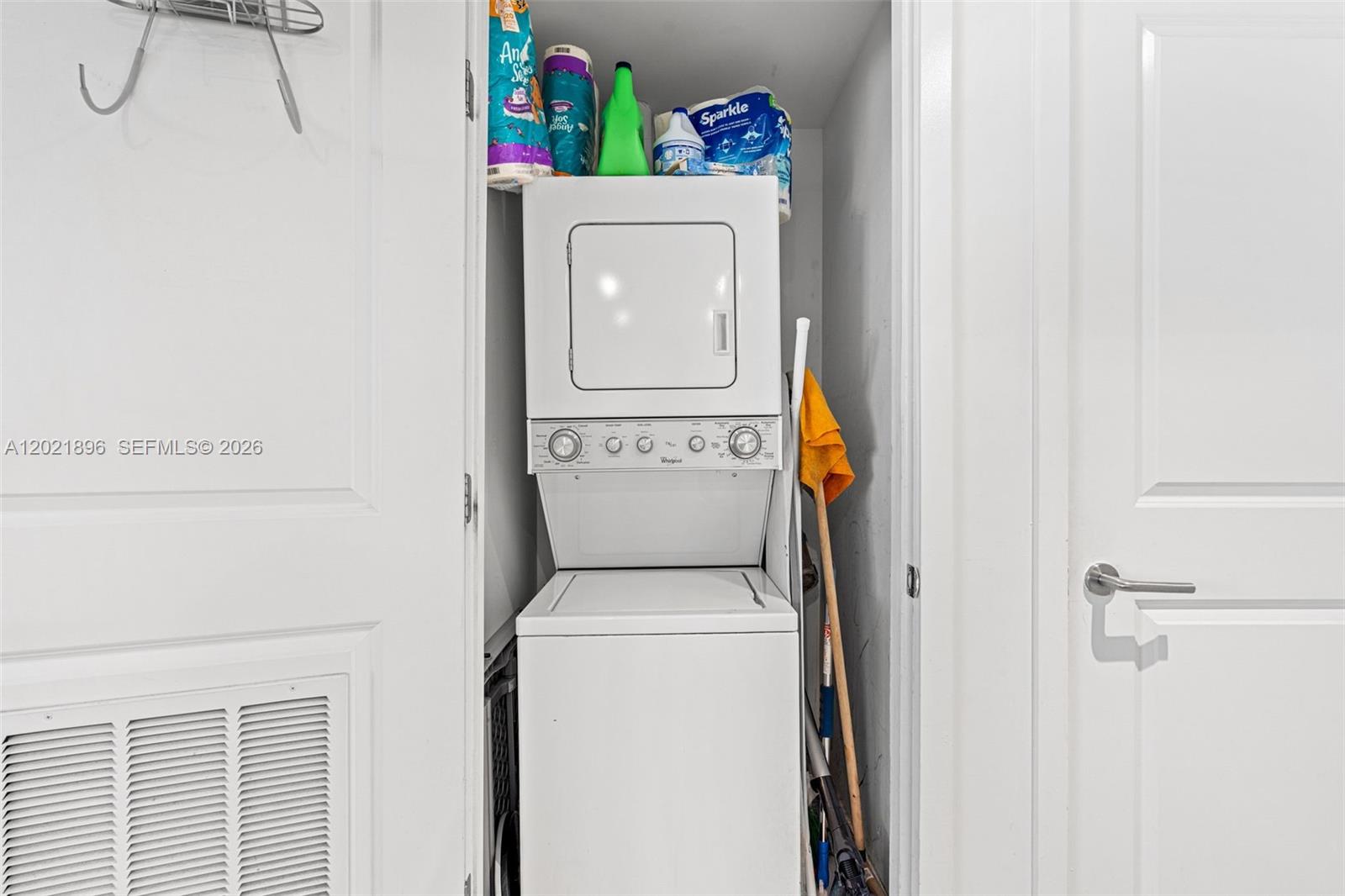 A12021896 Property Photo 20