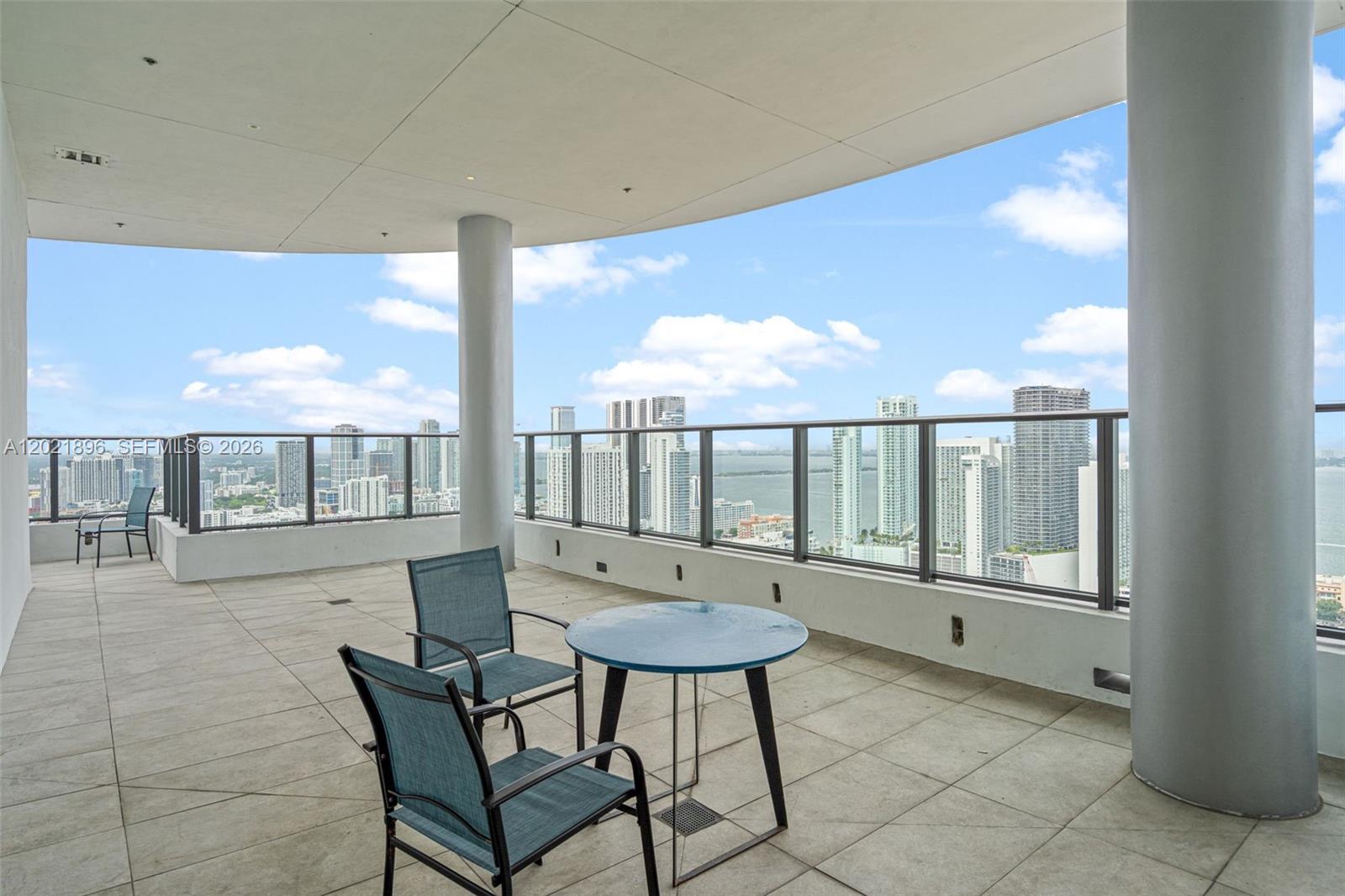 A12021896 Property Photo 29