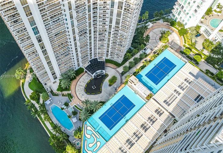 901 Brickell Key Boulevard 3307 Property Photo 1