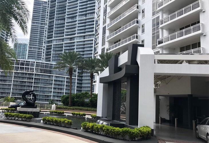 901 Brickell Key Boulevard 3307 Property Photo 2
