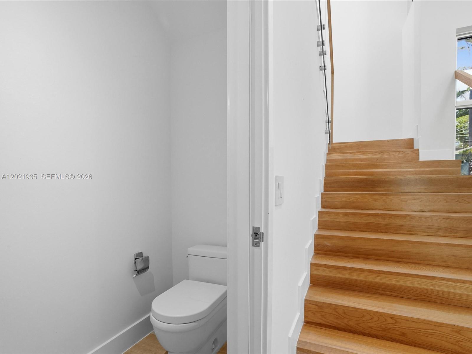 125 Hampton Lane Property Photo 34