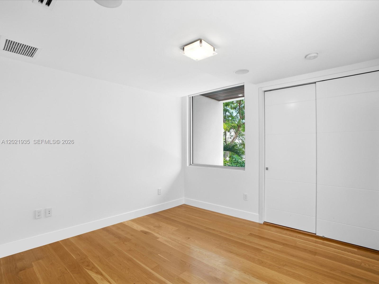 125 Hampton Lane Property Photo 53