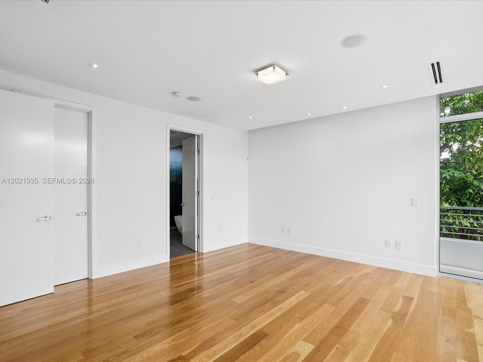125 Hampton Lane Property Photo 64