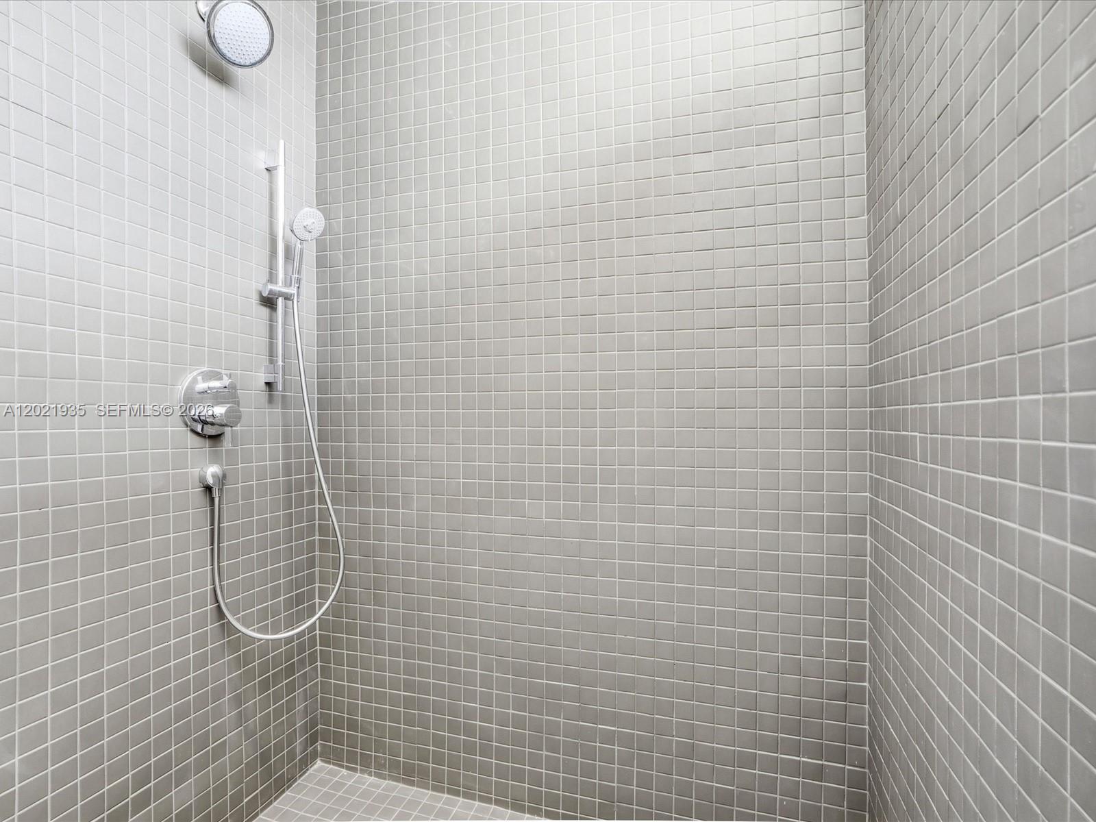 125 Hampton Lane Property Photo 66
