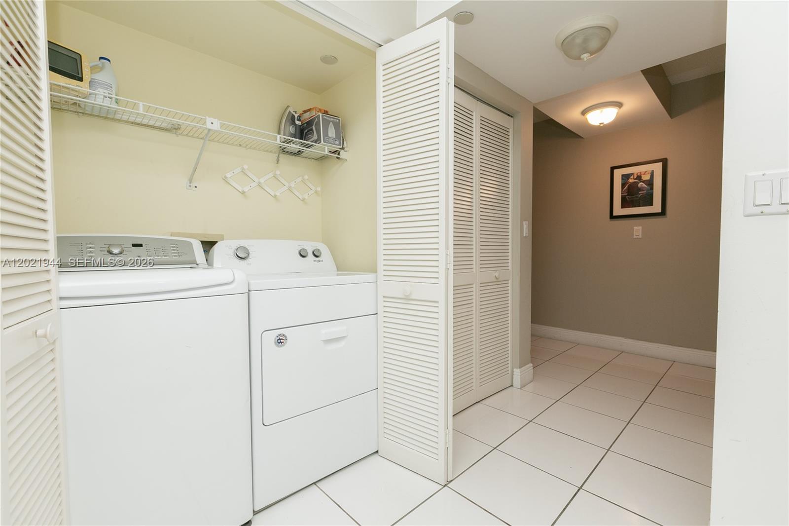 8855 Collins Avenue 6f Property Photo 21